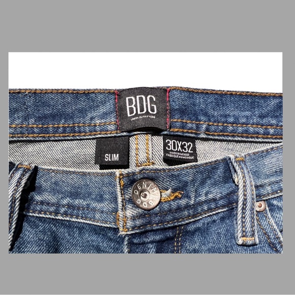 BDG Men’s Denim pants by Urban Outfitters. - Picture 3 of 3